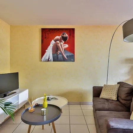 Charming For 2 *ile De Versailles* דירה *